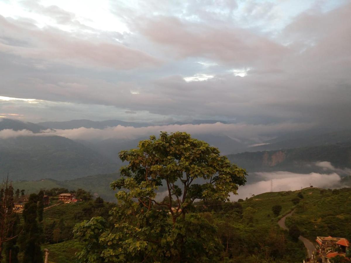 Swabhumi Homestay Kurseong Екстер'єр фото