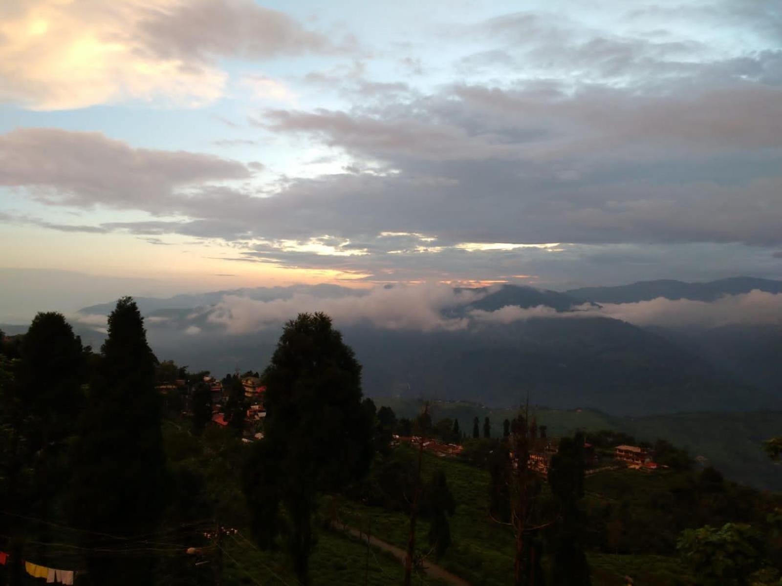 Swabhumi Homestay Kurseong Екстер'єр фото
